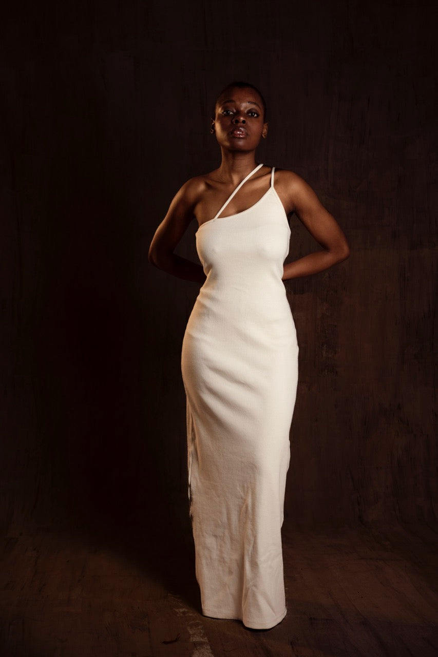 Robe AYA – Ligne pure