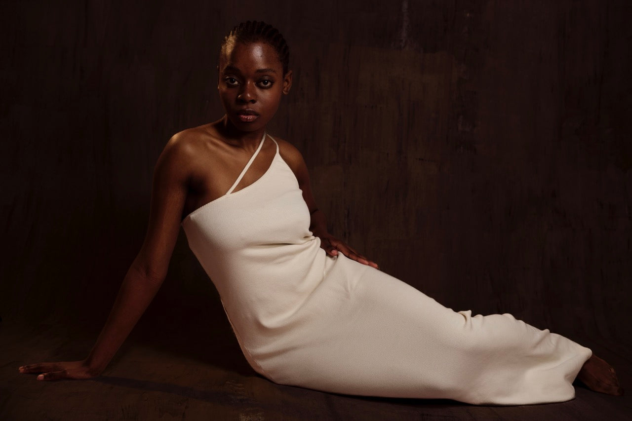 Robe AYA – Ligne pure